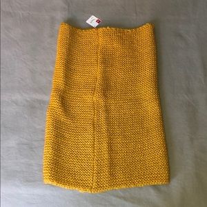 NWT✨BIZOU MUSTARD YELLOW TUBE SCARF